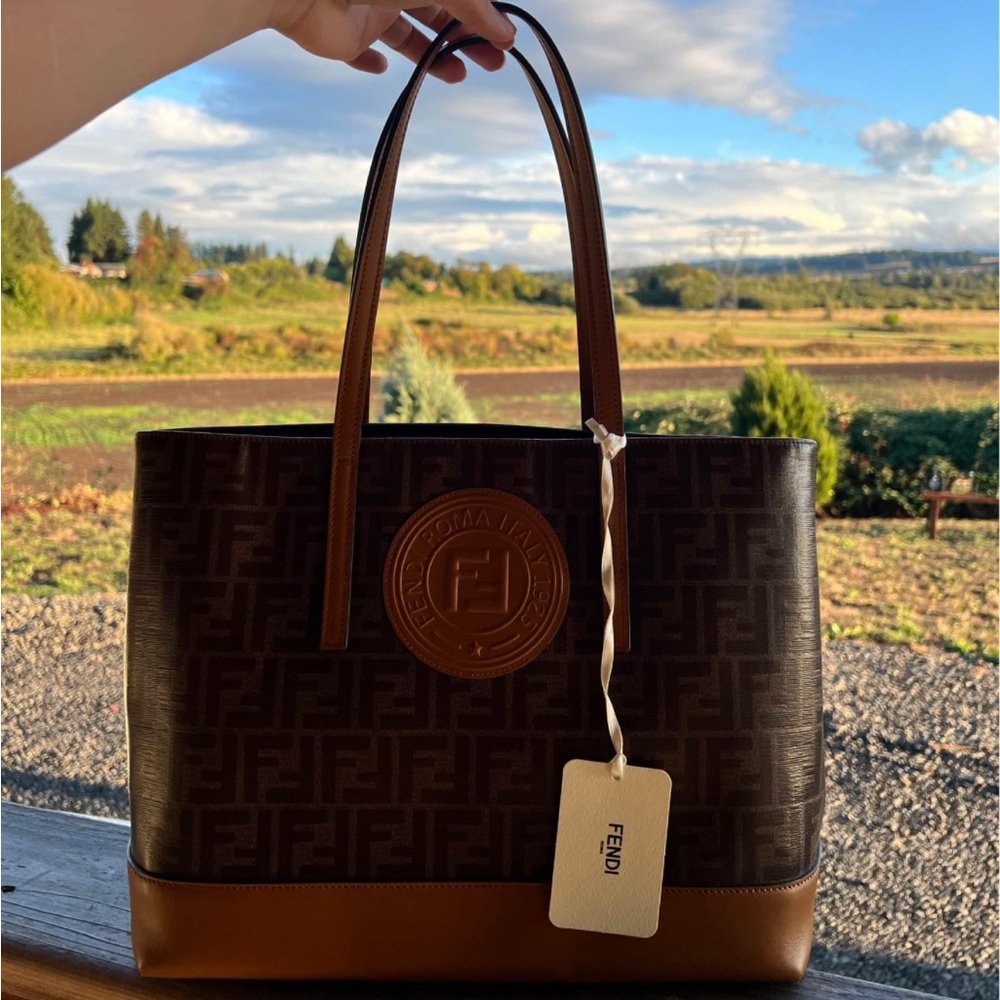 Brand New Fendi Roma Large Handbag